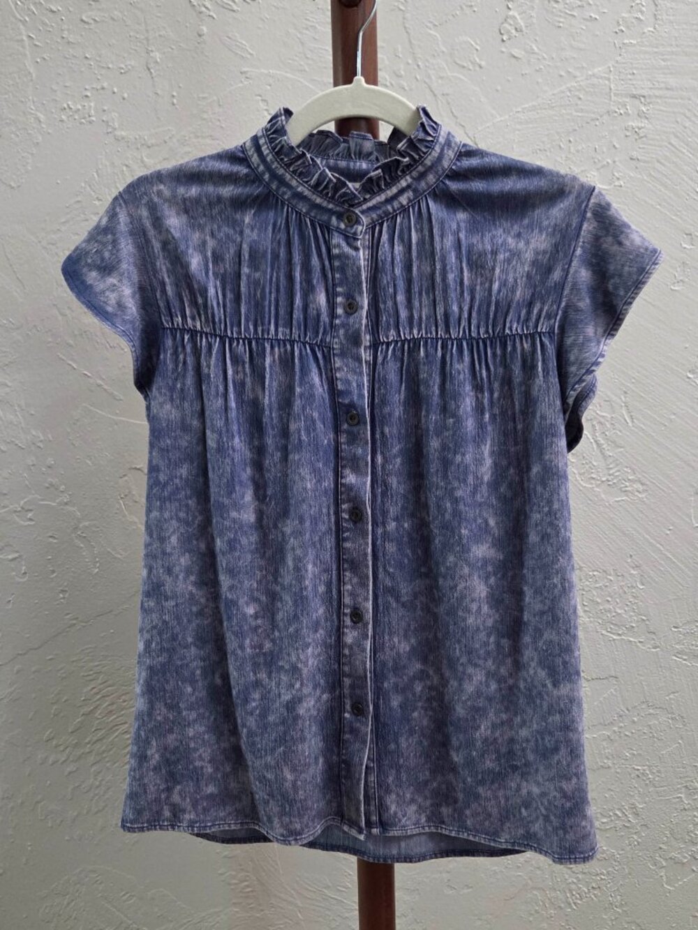T50.  Acid‎ Wash Denim Blue Ruffle Neck Cap Sleeve Top